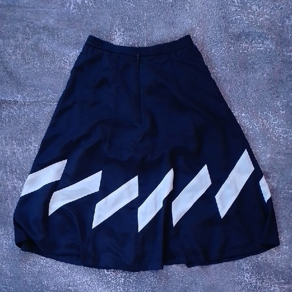 Vintage 90s Avanna Elegant Black and White Women's Skirt