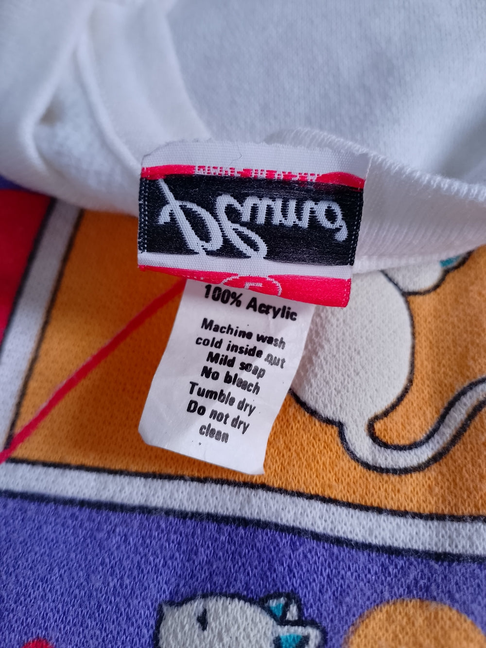 Vintage 90s White 'The Kitten' Graphic Sweatshirt UNISEX