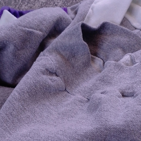 VINTAGE 90s Gray and Purple Men's Sweater