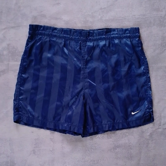 RARE Vintage 90s NIKE Essential Soccer Style Shorts UNISEX