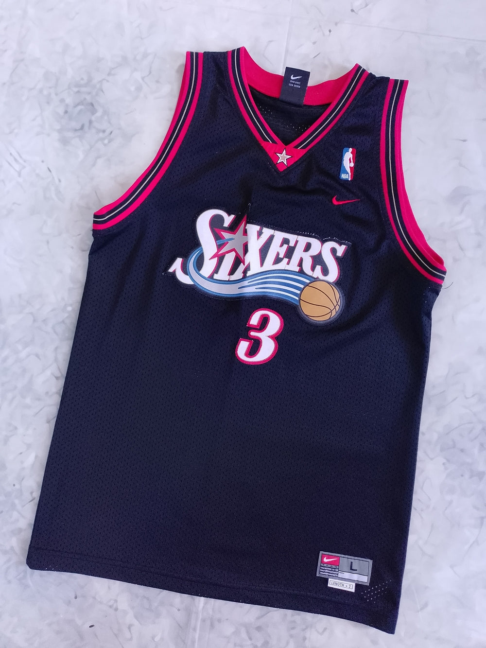 Vintage Allen Iverson Team Nike Sixers #3 Black Basketball Jersey
