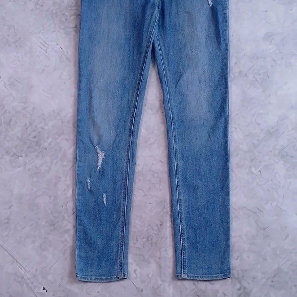 Stylish Modern Denim Overalls Workwear on s'en fout des garçons