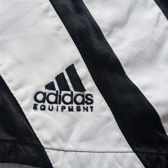 Vintage 90s Adidas Big Logo Shorts Essential