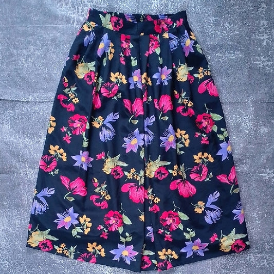 Vintage 90s Floral Women's Skirt - Black with Multicolor Floral Design MISTER LEONARD