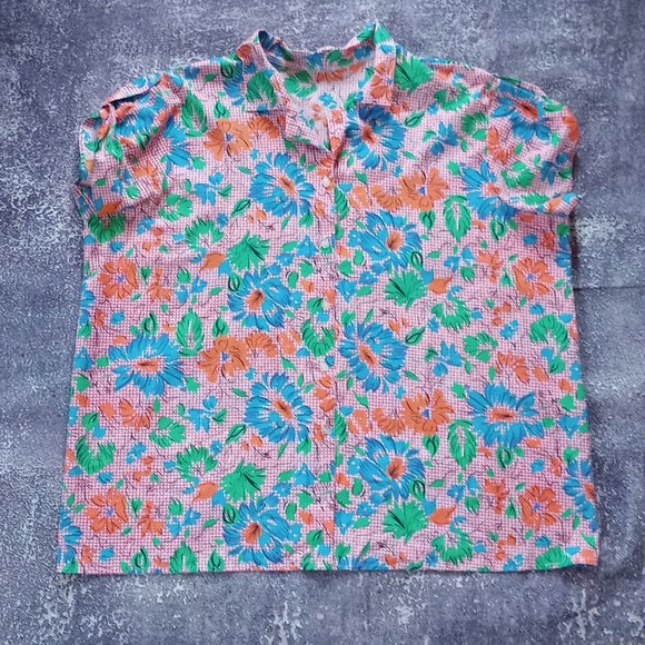 Vintage 80s Floral Pattern Button-Up Shirt