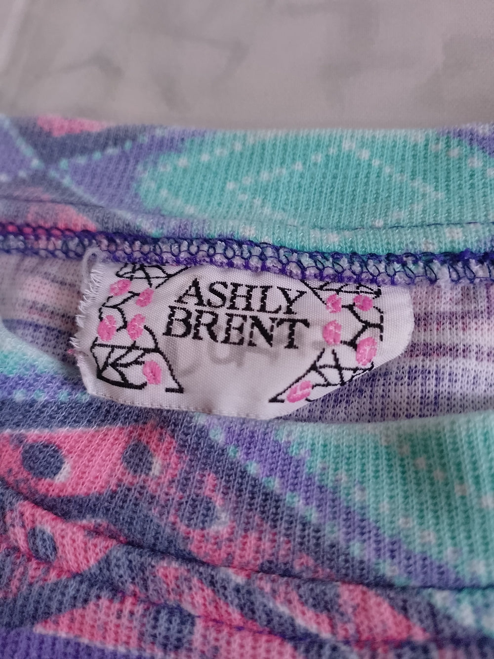 Vintage 1990s Aztec Graphic All Over Print Crewneck Sweatshirt