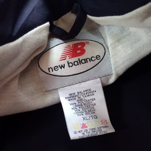 Vintage 90s New Balance Essential Dad Style Windbreaker Jacket