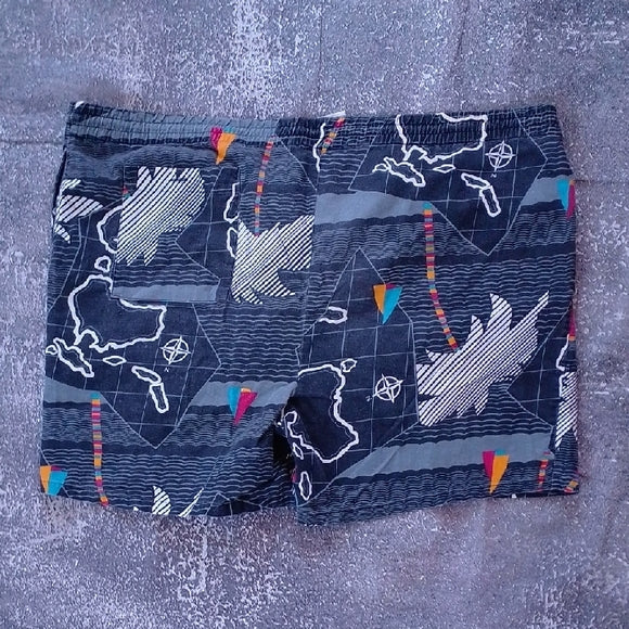 Vintage 90s Australia Tropic Theamed Black Patterned Men's Shorts UNISEX