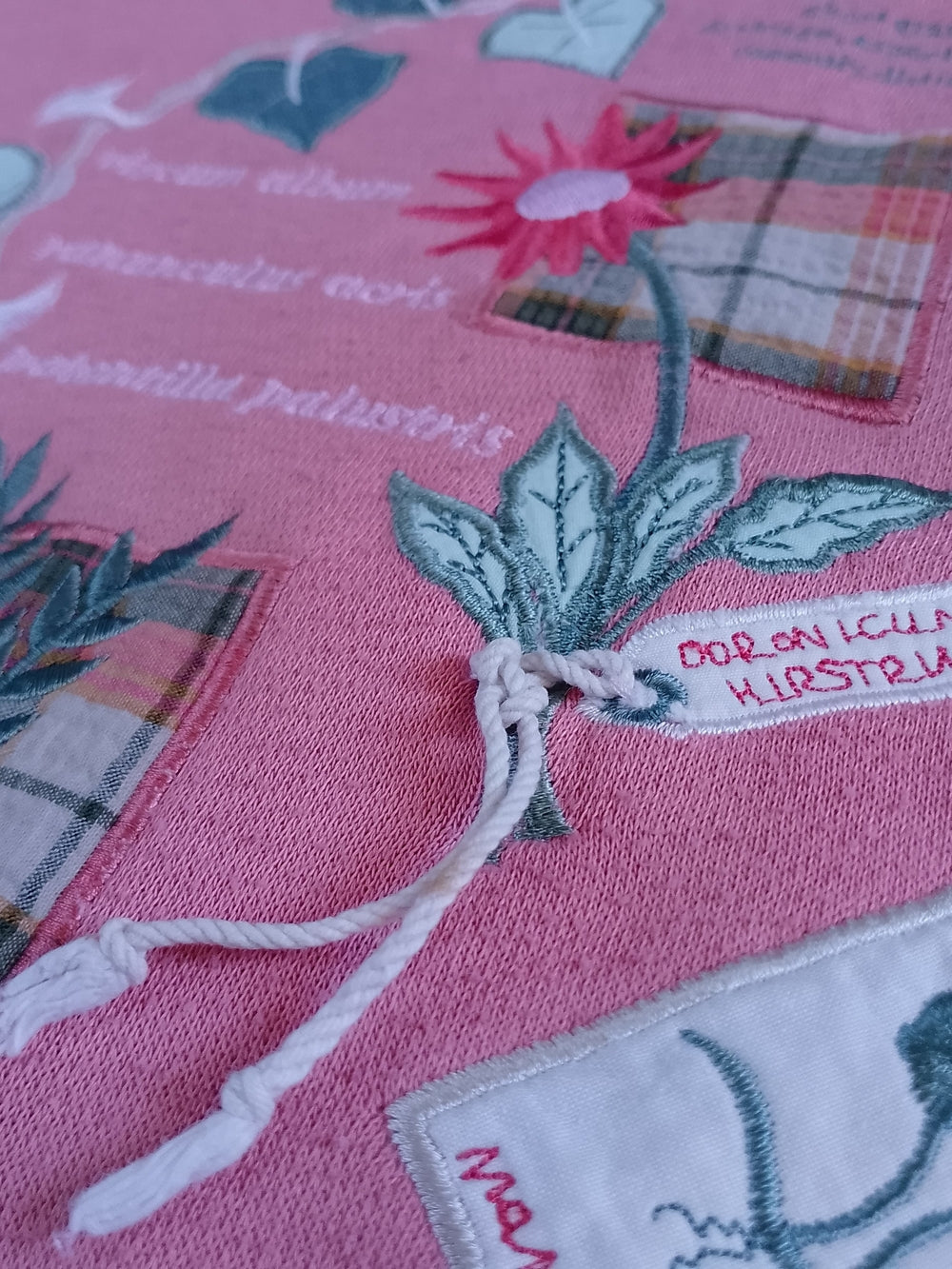 Vintage Pink Collared Vine Graphic Pullover ALICE COLLINS