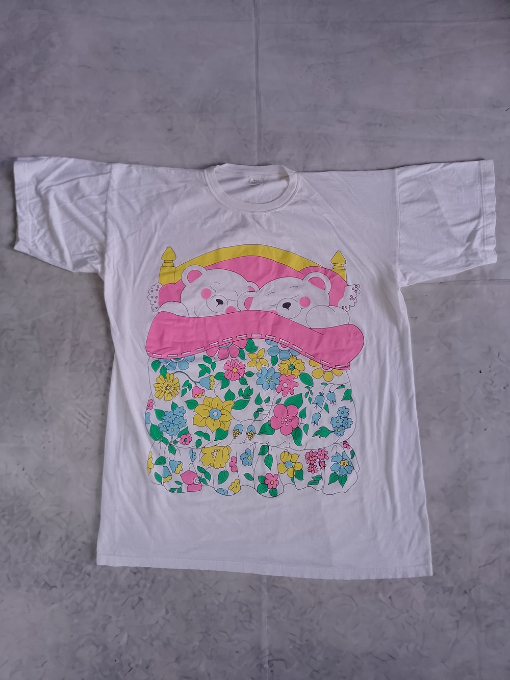 Vintage 90s Sleeping Bears in Floral Bed T-Shirt