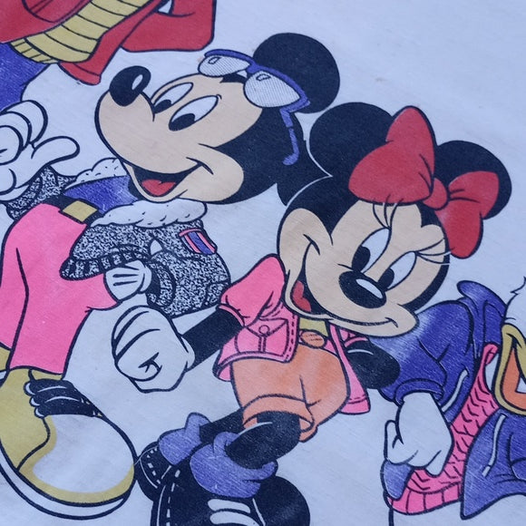 Vintage 90s Disney Mickey Minnie Goofy And Donald Chillin' Distressed T-Shirt