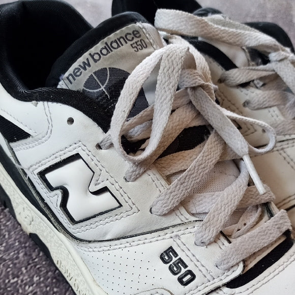 New Balance Men's 550 White and Black Sneakers